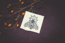 Load image into Gallery viewer, Honey Bee