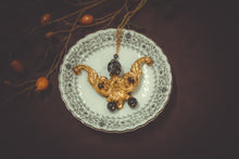 Load image into Gallery viewer, Gold Ornament &amp; Skull Necklace